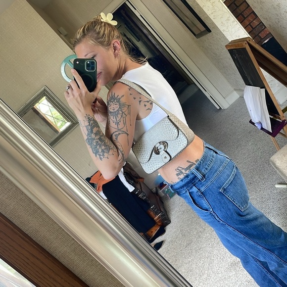 Guess Snakeskin Y2K 90s Shoulder Purse - Picture 2 of 16